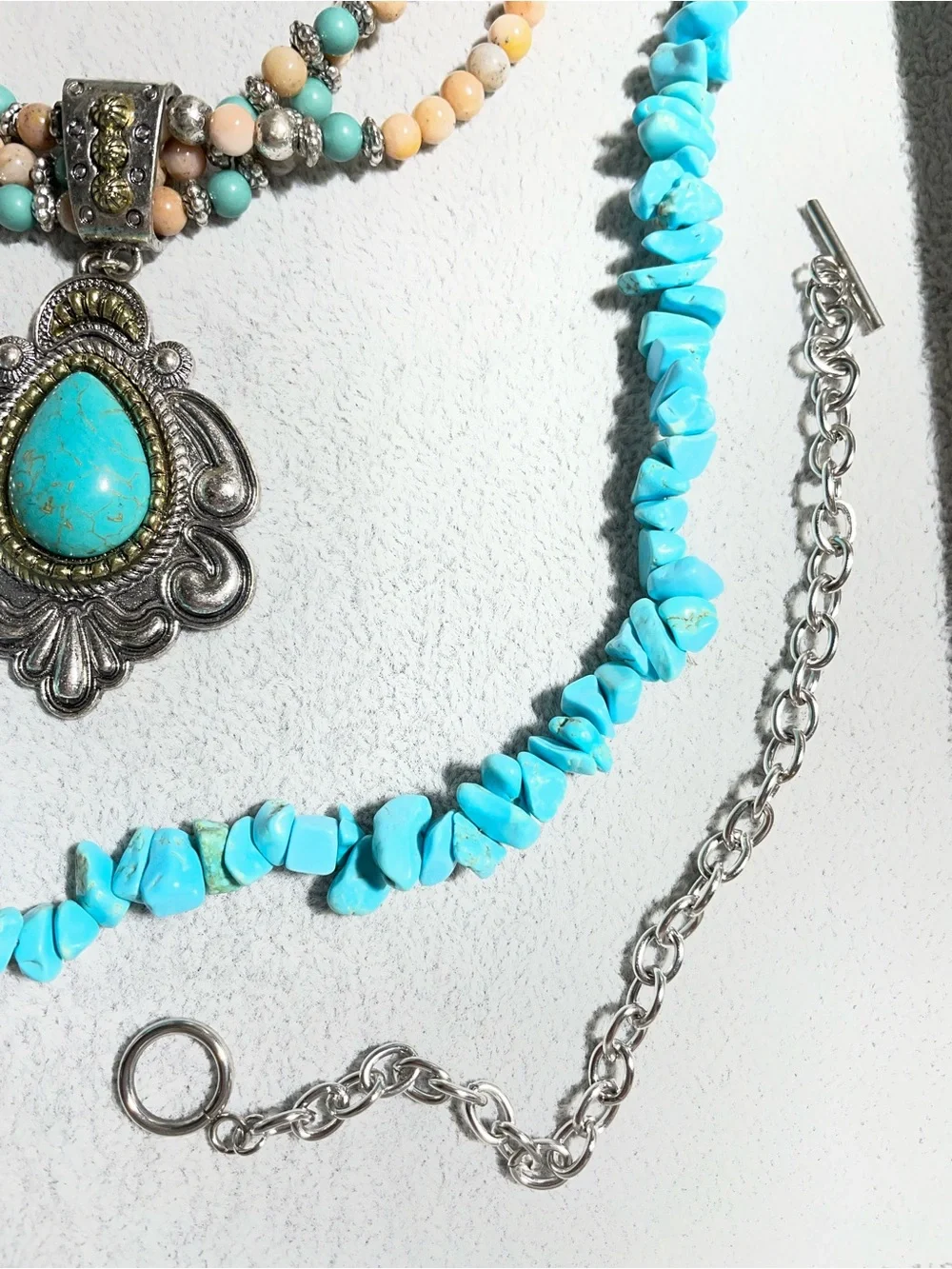 Turquoise Howlite Southwestern Mix Necklaces Earrings Bracelets Lot of 10